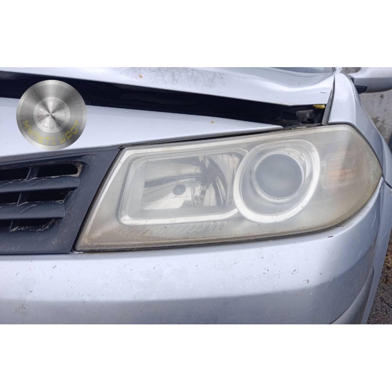Фара ліва Renault Megane 2002