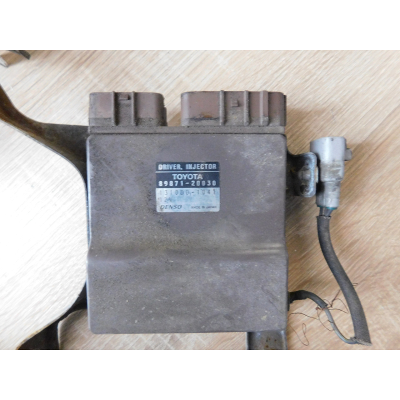 Блок управління форсунками TOYOTA  2.0 TDCI. 89871-28030.  131000-1041.