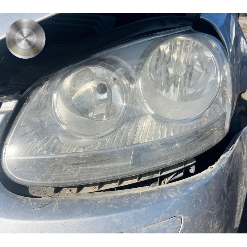 Фара передня права Volkswagen Jetta Фара передня права Volkswagen Jetta