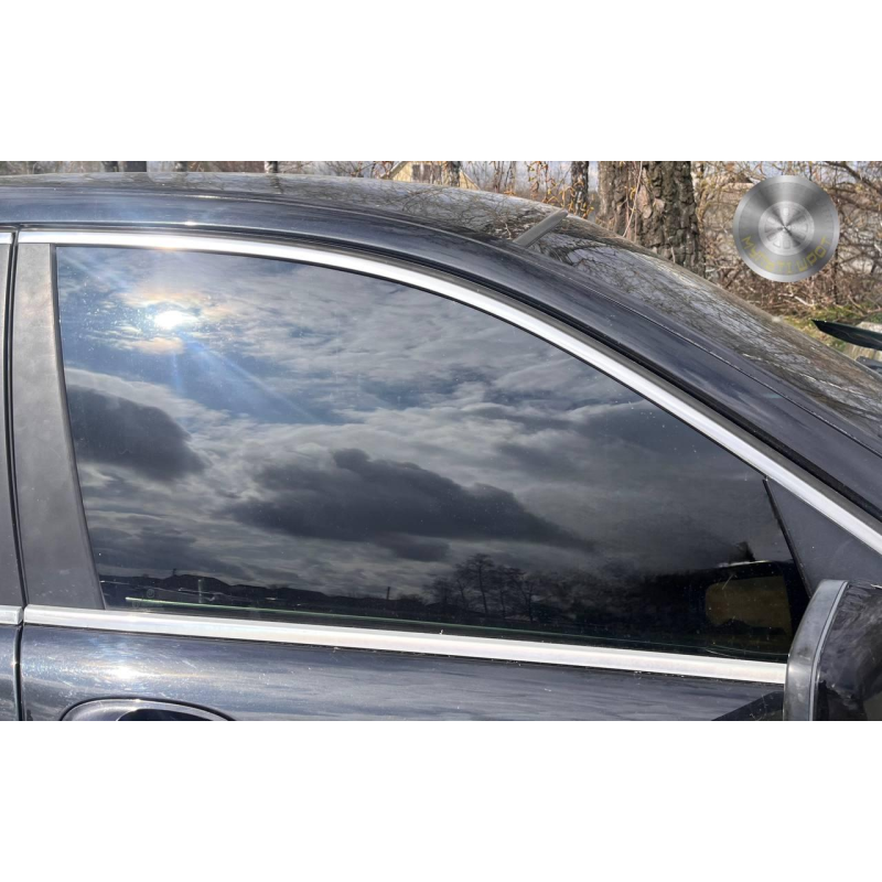 Скло передньої правої двері (рухоме, опускне) BMW 735 E65 2001–2005 Скло передньої правої двері (рухоме, опускне) BMW 735 E65 2001–2005