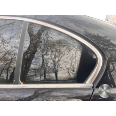 Скло заднє леве глухе BMW 735 E65  2001–2005