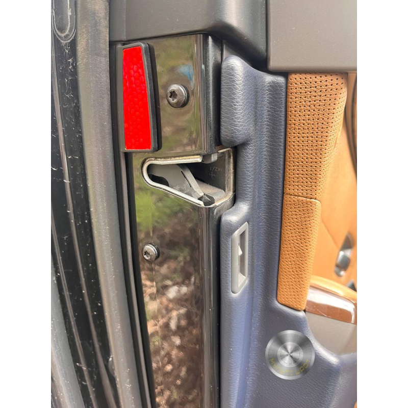 Замки дверей BMW 735 E65 2001–2005 Замки дверей BMW 735 E65 2001–2005