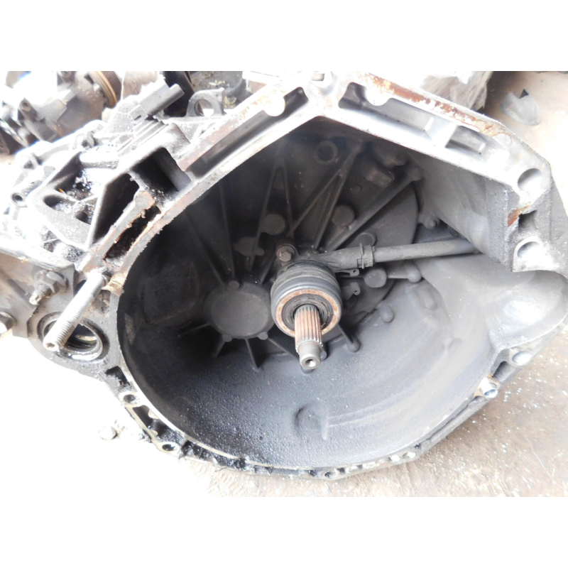 МКПП механічна коробка передач   RENAULT MEGANE 2. TL4A001.  7701700552.