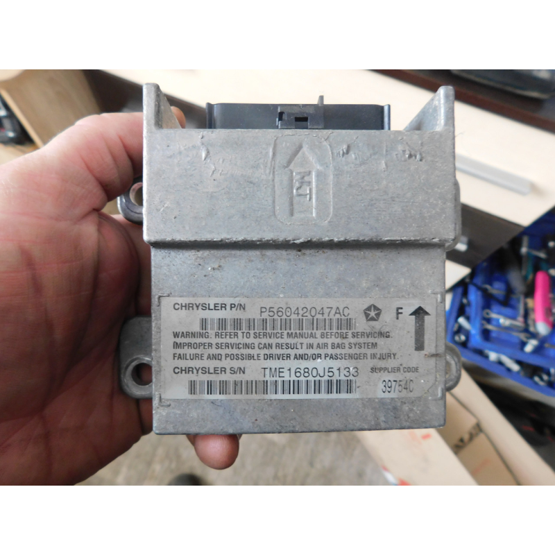Блок безбекі AIRBAG JEEP LIBERTY 2.8 D. P56042047AC