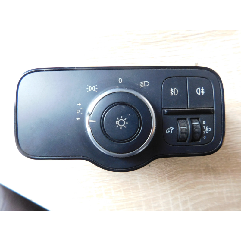 Блок управління світлом  MERCEDES SPRINTER W907.  A9079059204