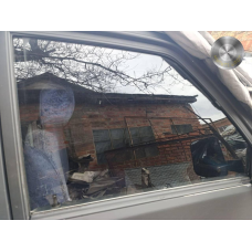Скло (рухове) передньої правої двері Mitsubishi L200 (1990 рік)