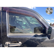 Скло передніх правих дверей (рухоме) Dodge Nitro (2007–2011) б/у