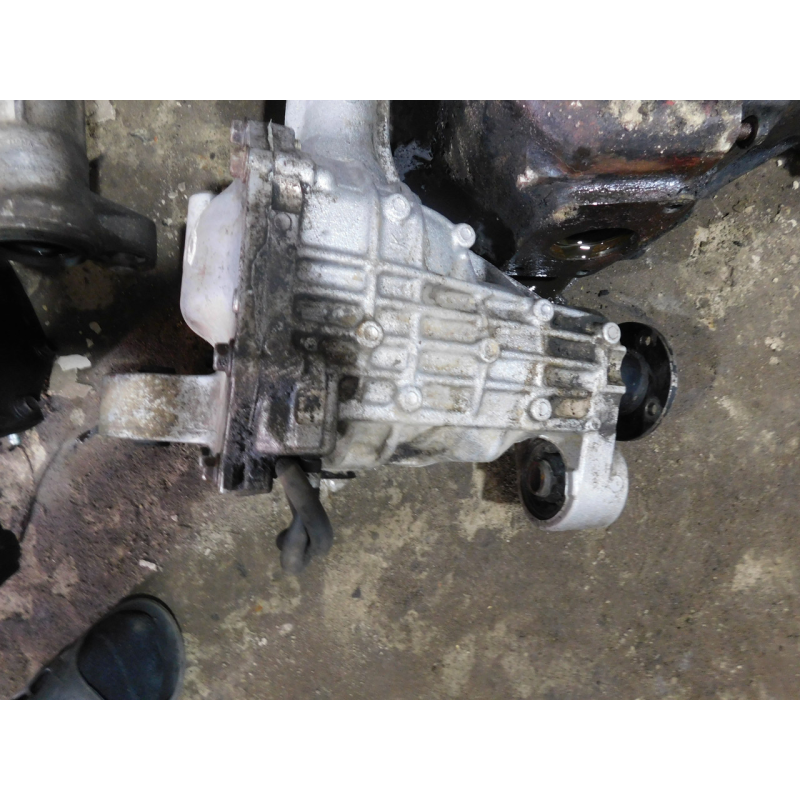 Передній міст,редуктор NISSAN PATHFINDER R51 2.5D Передній міст,редуктор NISSAN PATHFINDER R51 2.5D