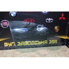 Скло переднє праве Skoda Fabia 1