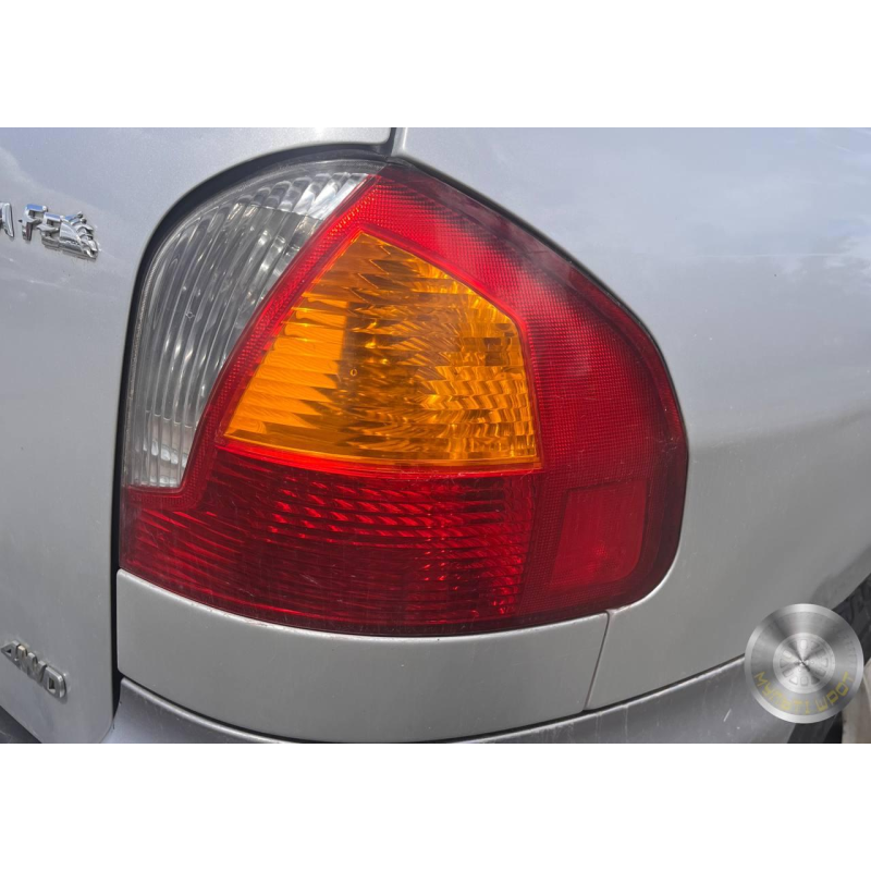Ліхтар задній правий Hyundai Santa Fe I (SM) 2000–2006 б/у