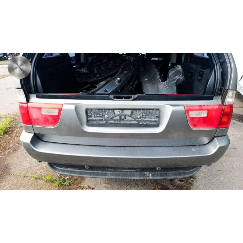 Нижня кришка багажника BMW X5 (E53) 3.0d 2001–2006 б/у Нижня кришка багажника BMW X5 (E53) 3.0d 2001–2006 б/у