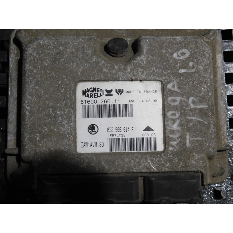 Блок керування двигуном 032906014F Skoda Oktavia Tur  1998-2007р