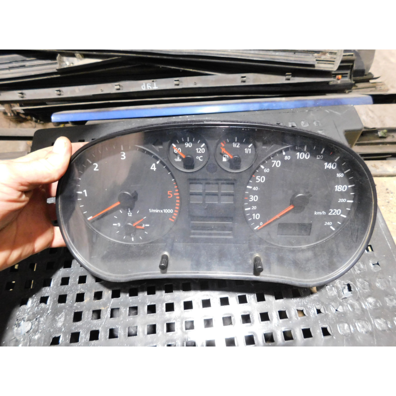 Панель приладів 8L0919860B Audi A3 8L. Панель приладів 8L0919860B Audi A3 8L.